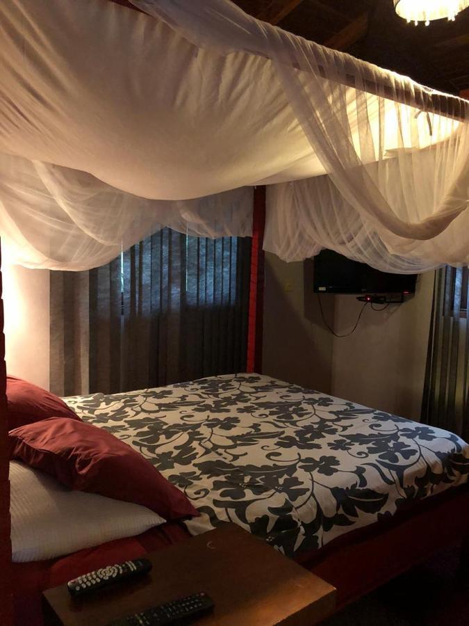 "Nueva La Grappa" Hotel & Posada Altos Eksteriør billede